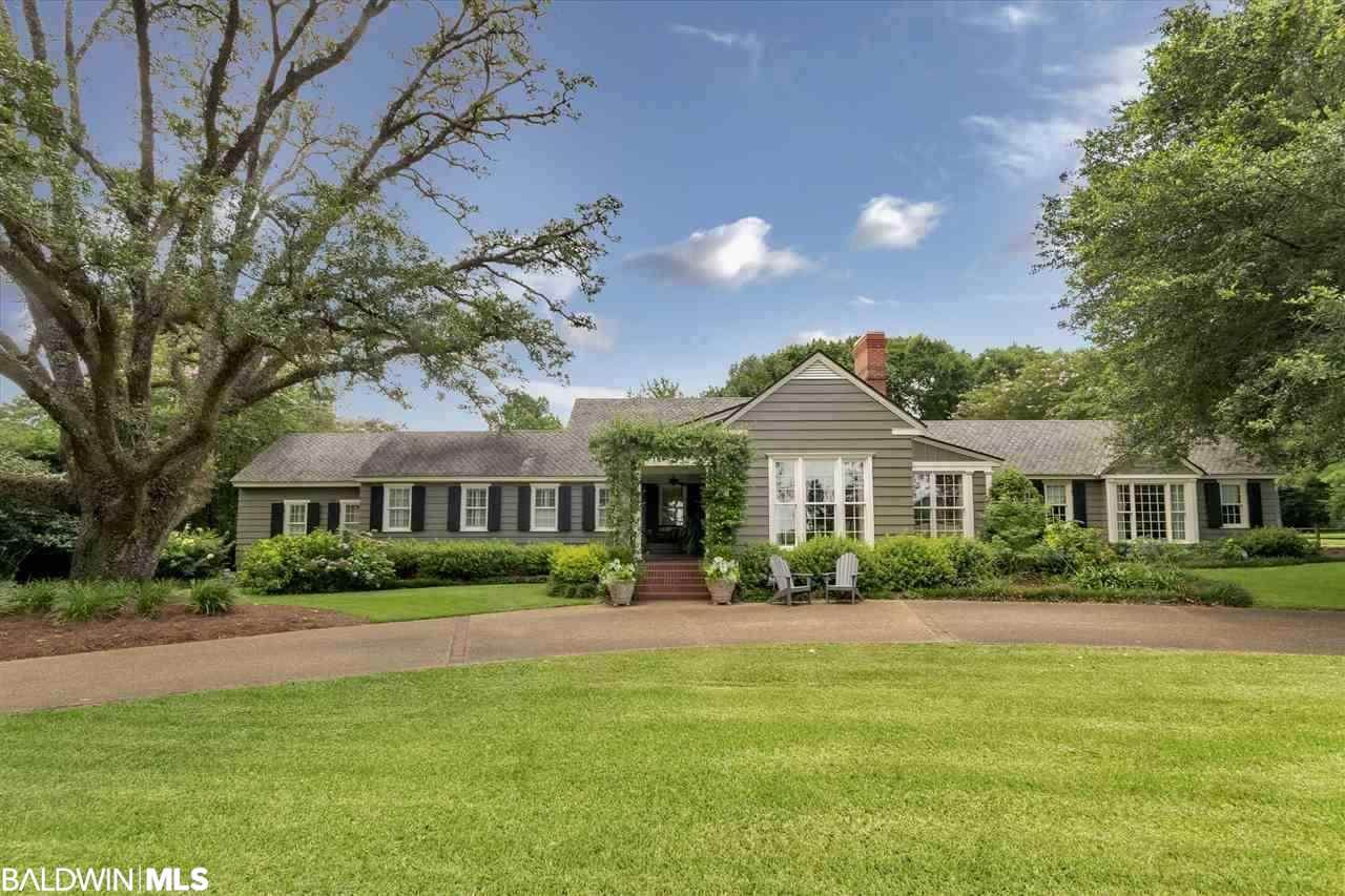 20 Country Club Road - Photo 1