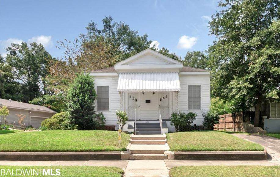 1457 Dauphin Street - Photo 1