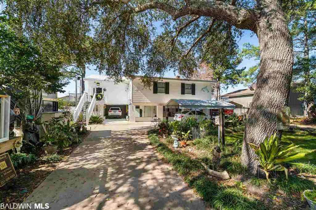 14313 Riverside Drive - Photo 1