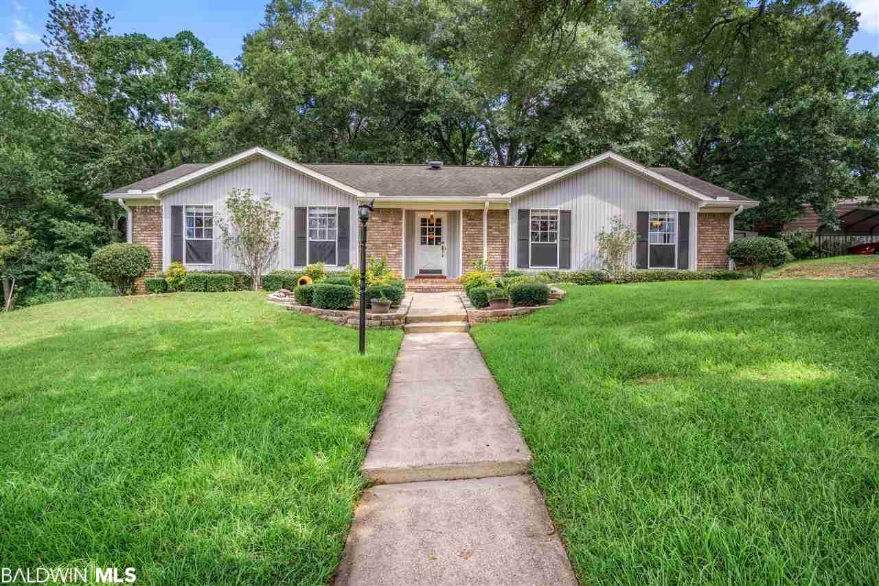 7910 Castlewood Court - Photo 1