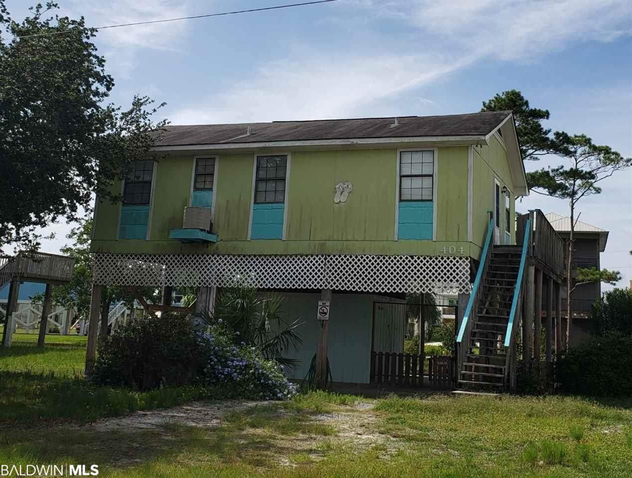 404 Creekview Ave - Photo 1