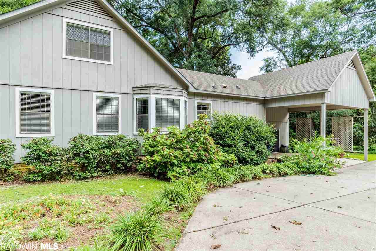 302 Whiting Court - Photo 1
