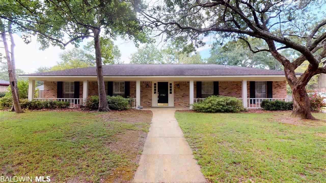 3762 Claridge Road - Photo 1