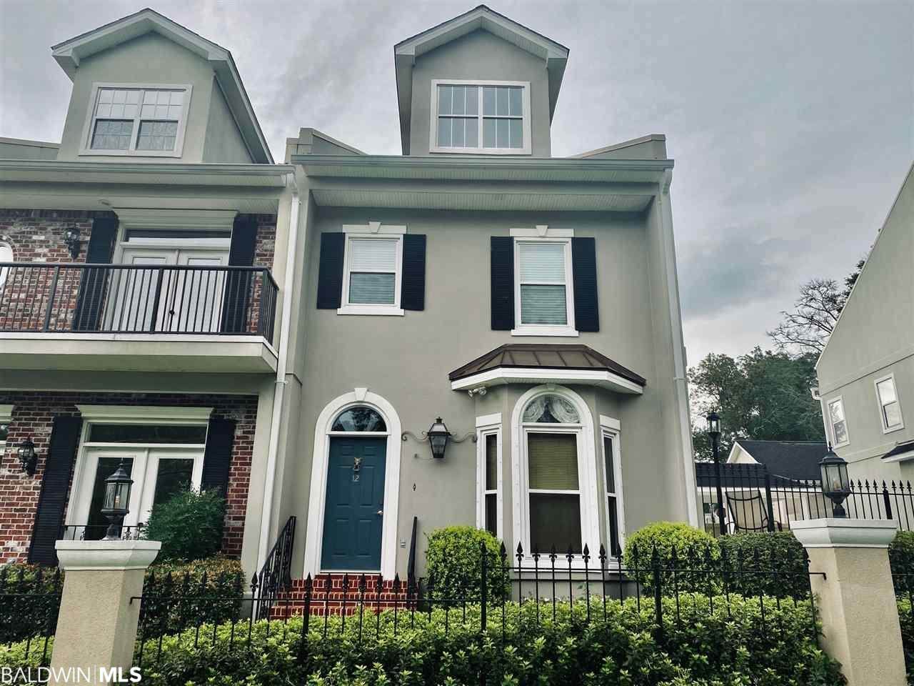 103 Fairhope Ct - Photo 1