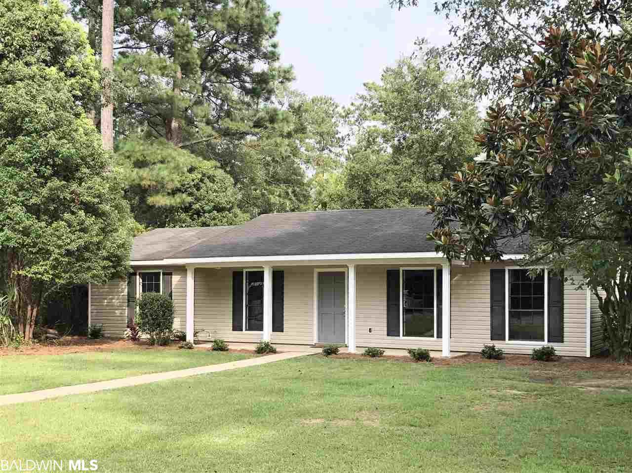 102 Cherry Circle - Photo 1