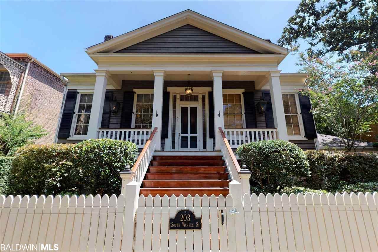203 Warren St - Photo 1