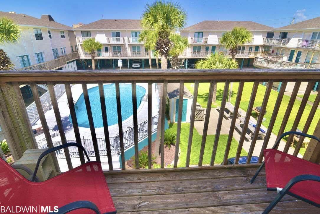 372 Beach Blvd - Photo 1