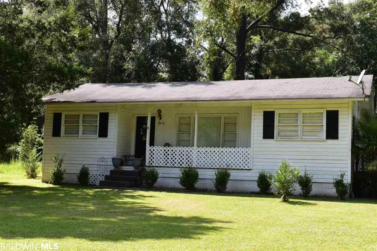 8616 Gulf Crest Road - Photo 1