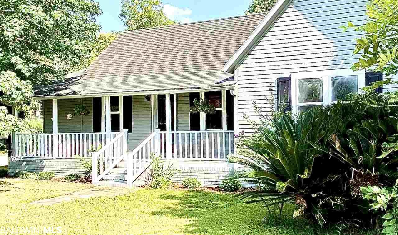 18324 Michigan St - Photo 1