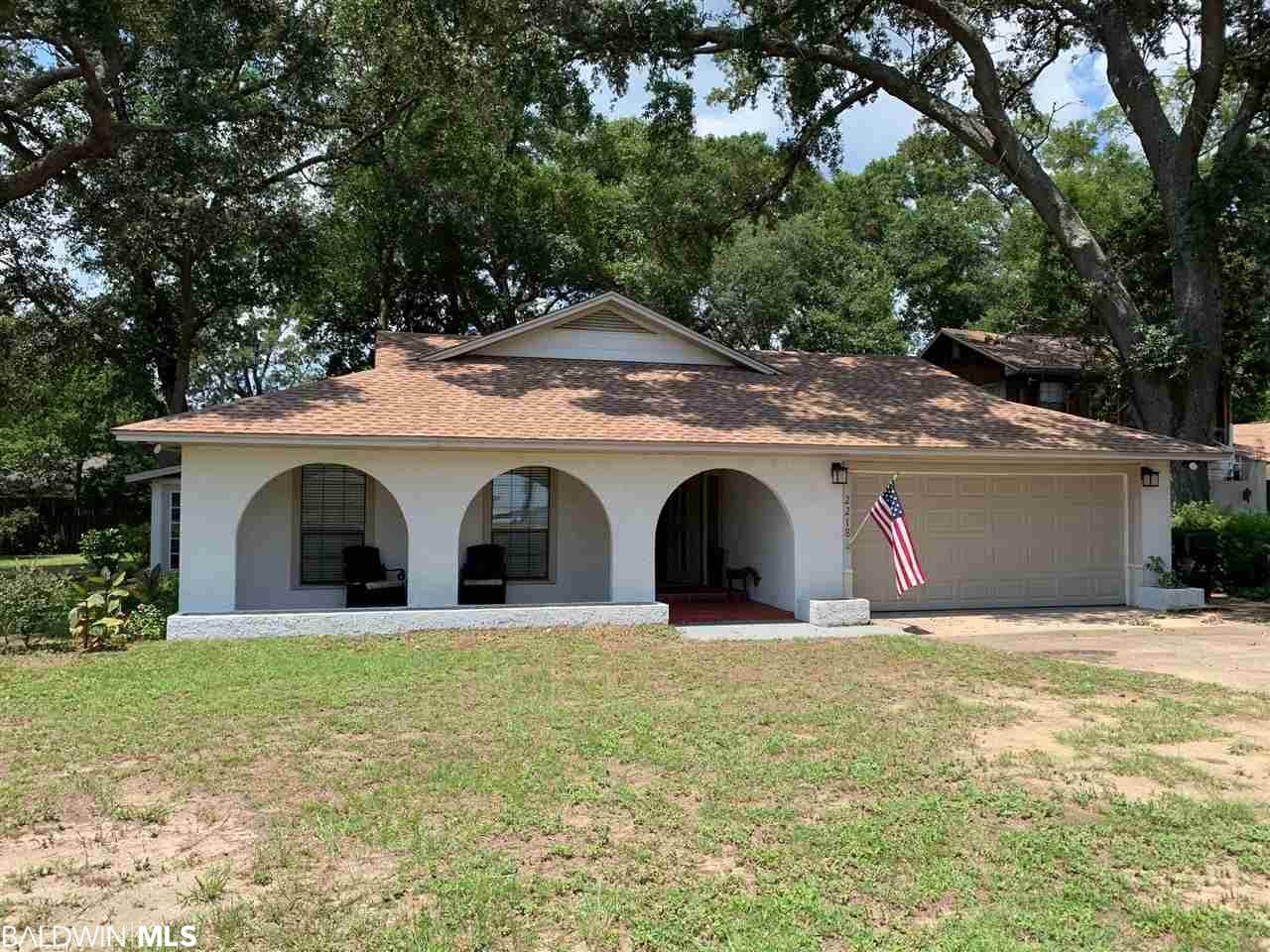 2218 Club House Drive - Photo 1
