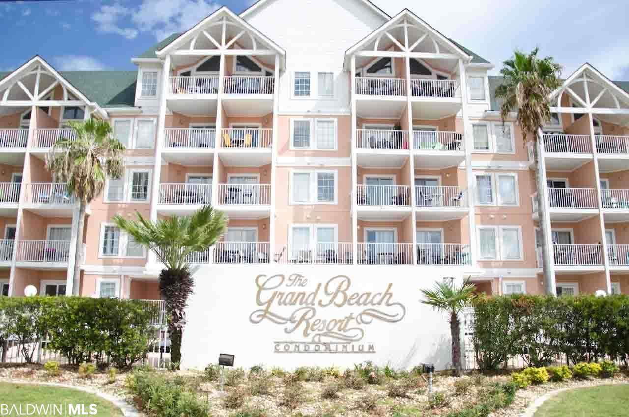572 Beach Blvd - Photo 1
