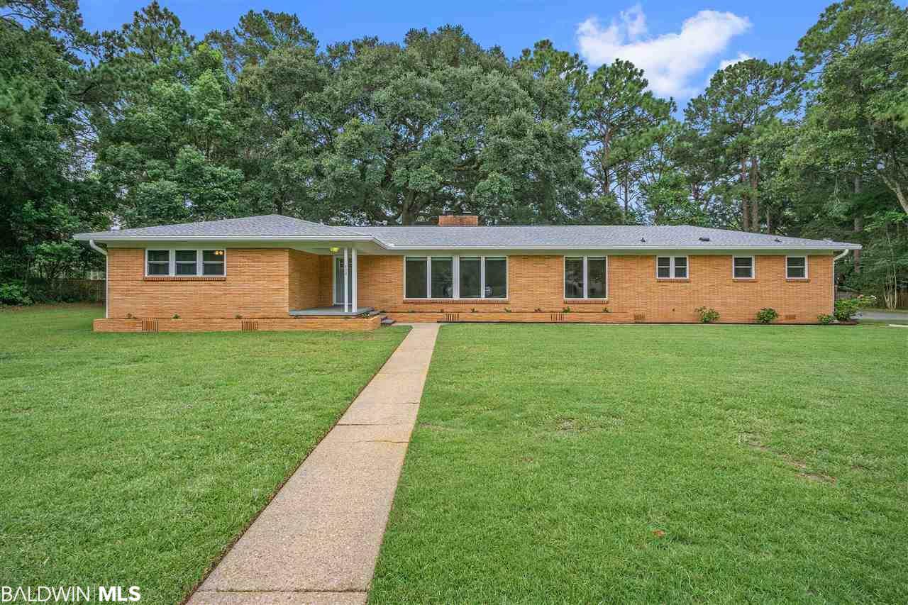 852 Hancock Rd - Photo 1