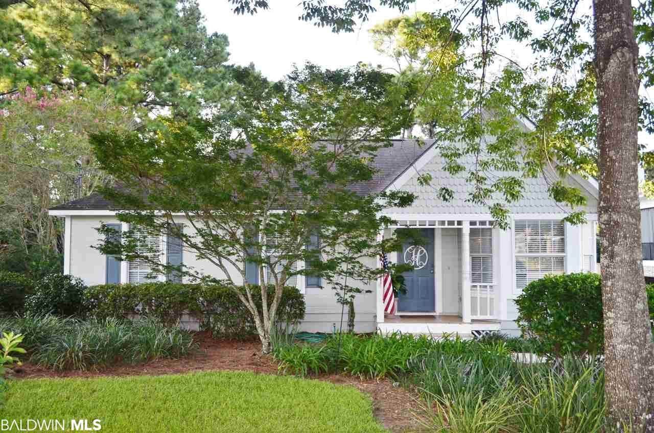 621 Morphy Avenue - Photo 1