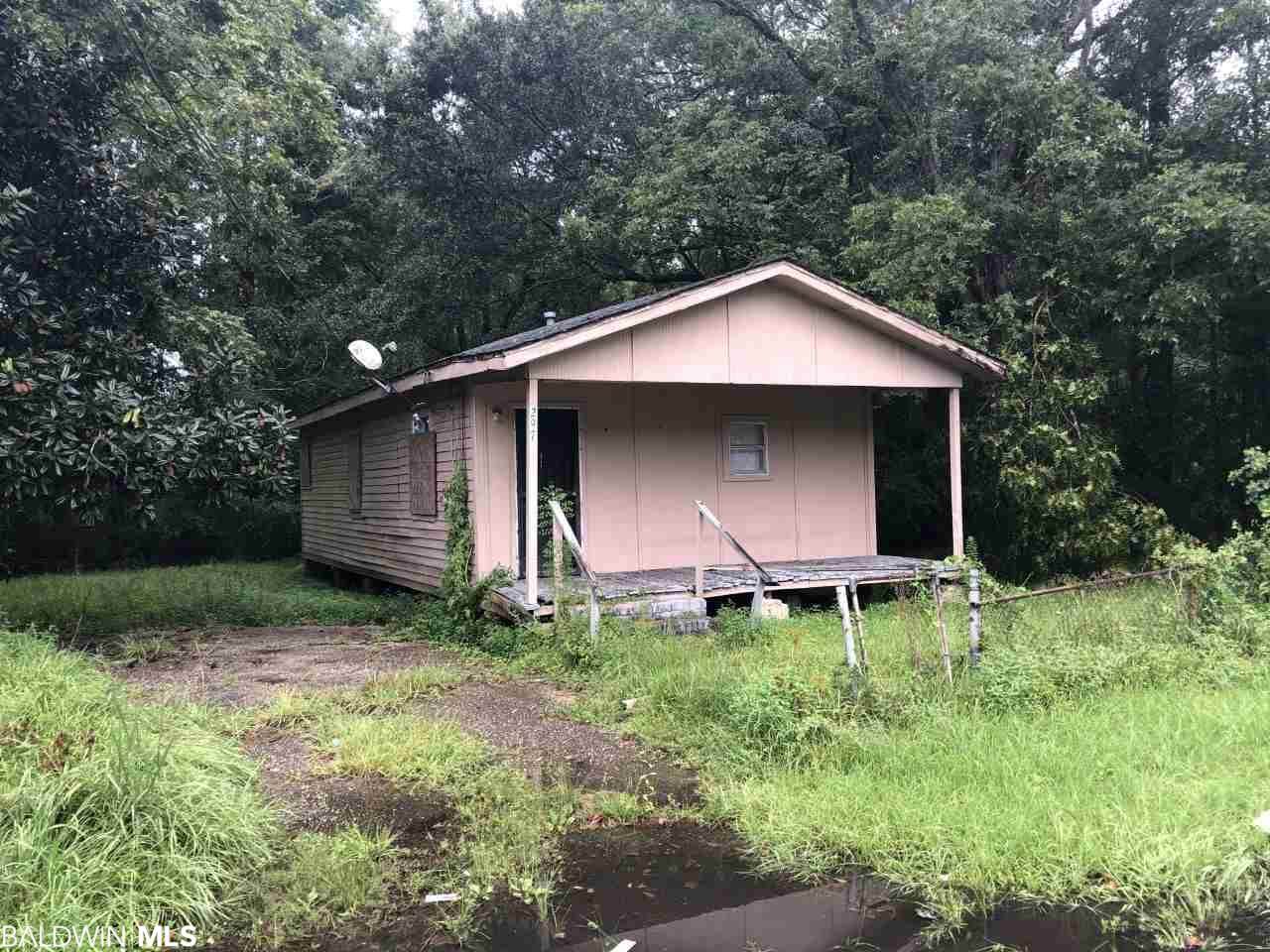 2970 Persons St - Photo 1