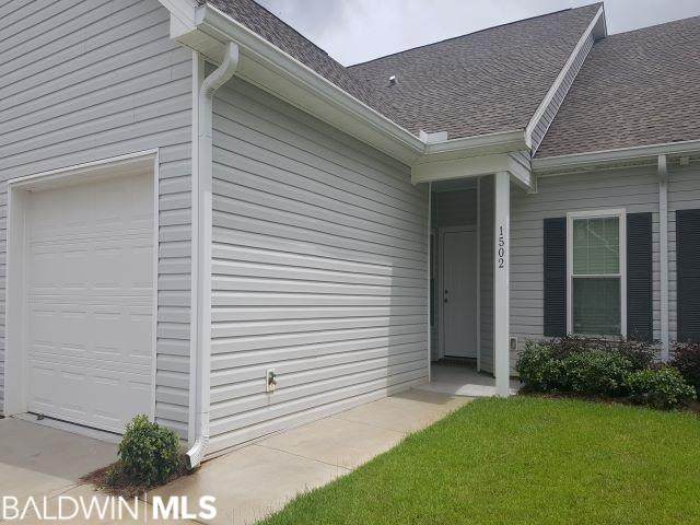 2651 Juniper St - Photo 1