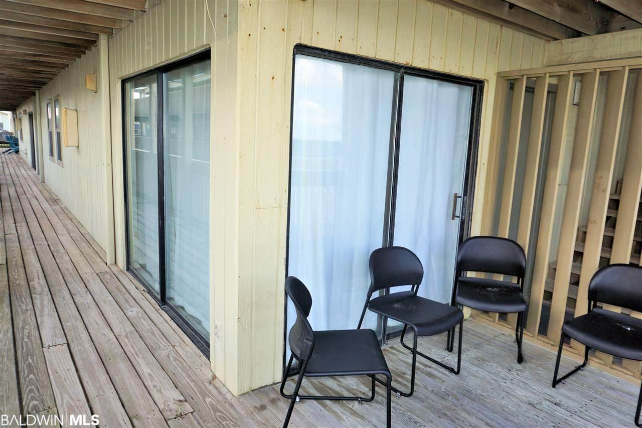 1027 Beach Blvd - Photo 1
