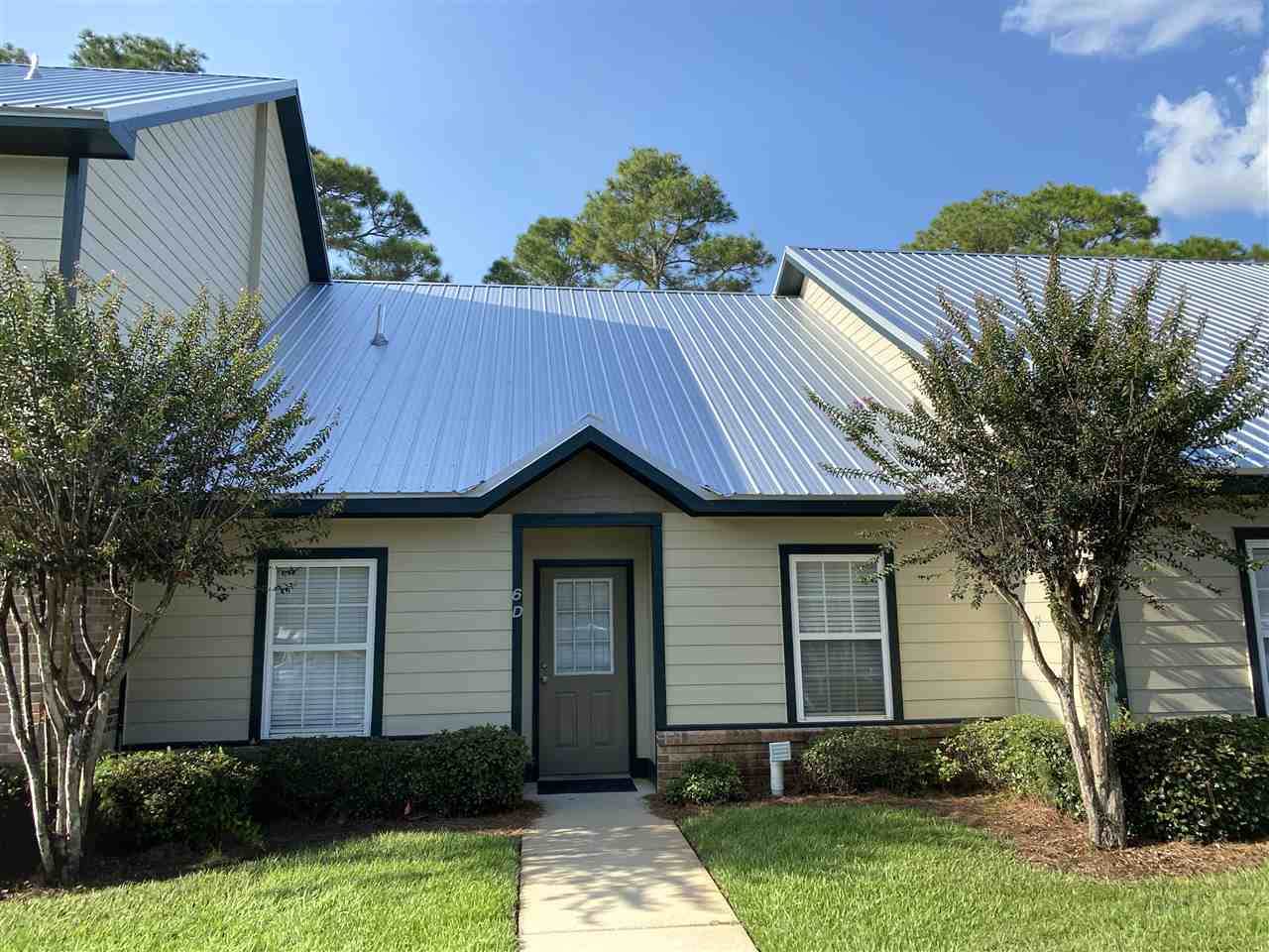 444 Clubhouse Drive - Photo 1