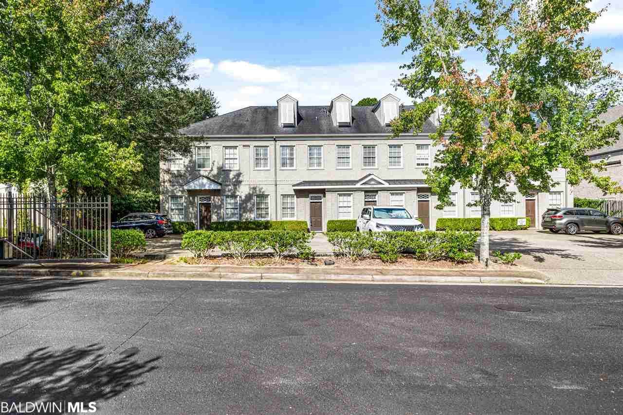 200 Rochester Place - Photo 1