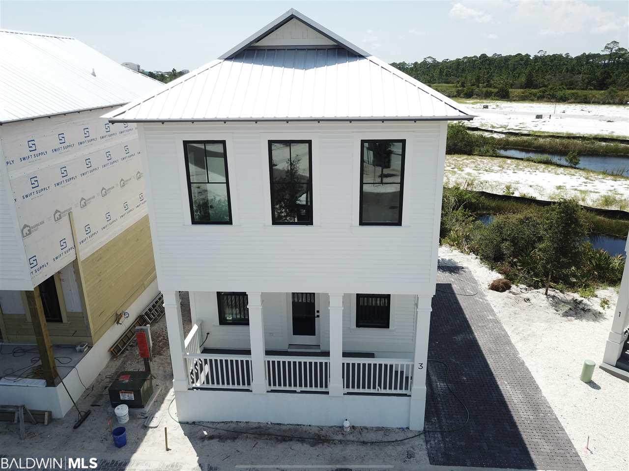 17 West Gate - Photo 1