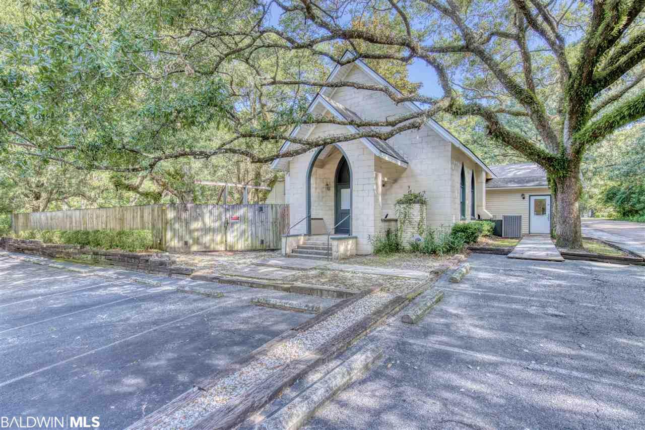 415 College Avenue - Photo 1