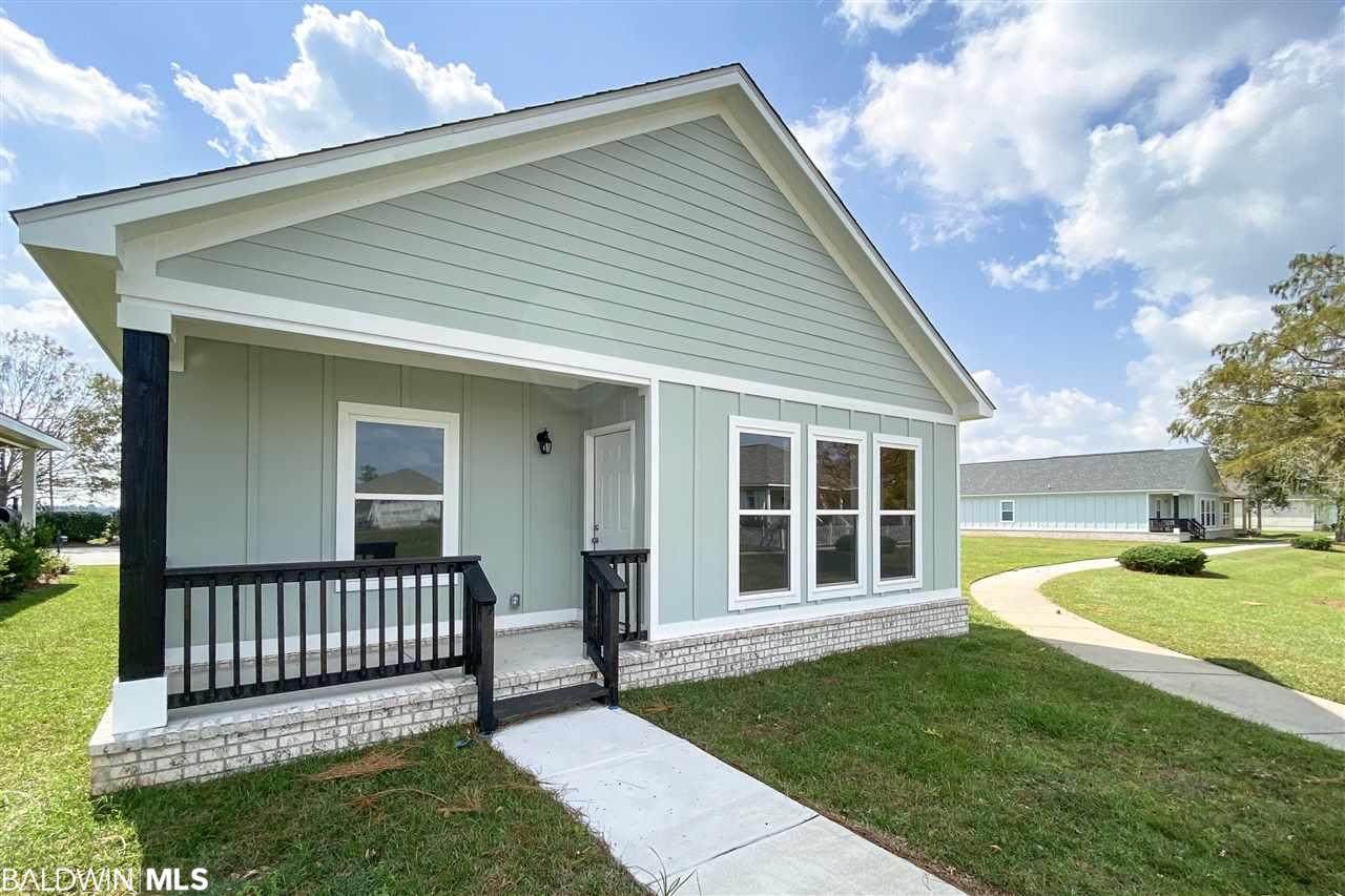943 Periwinkle Ln - Photo 1