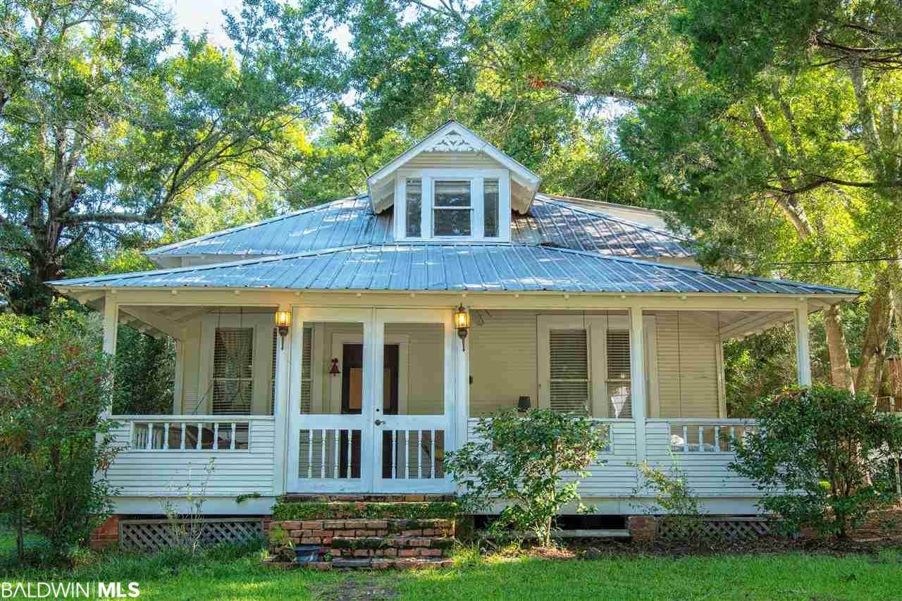 153 Fels Avenue - Photo 1