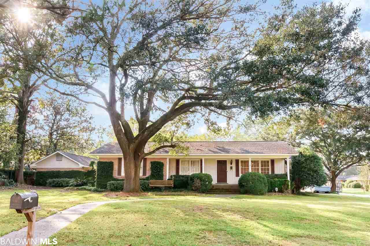 500 Barksdale Drive - Photo 1