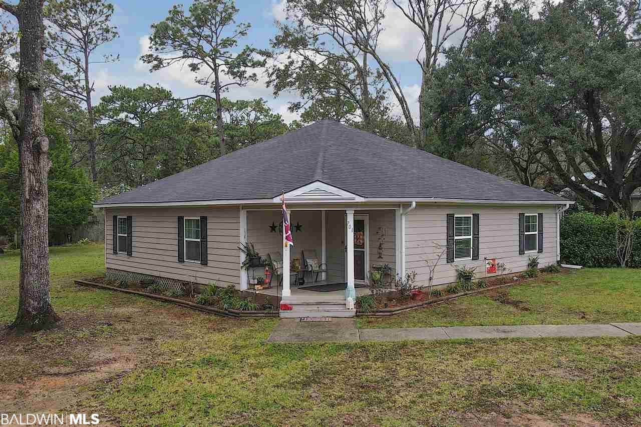 701 4th Street - Photo 1