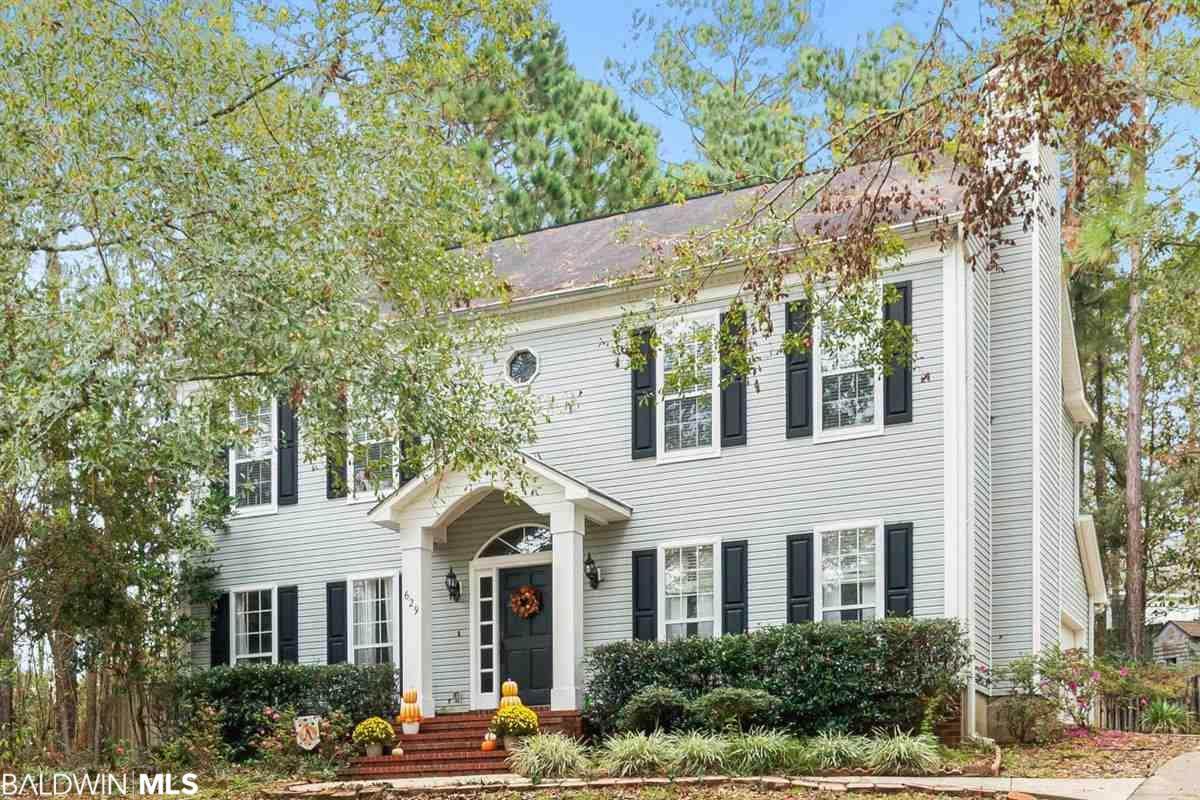 629 Ridgewood Drive - Photo 1
