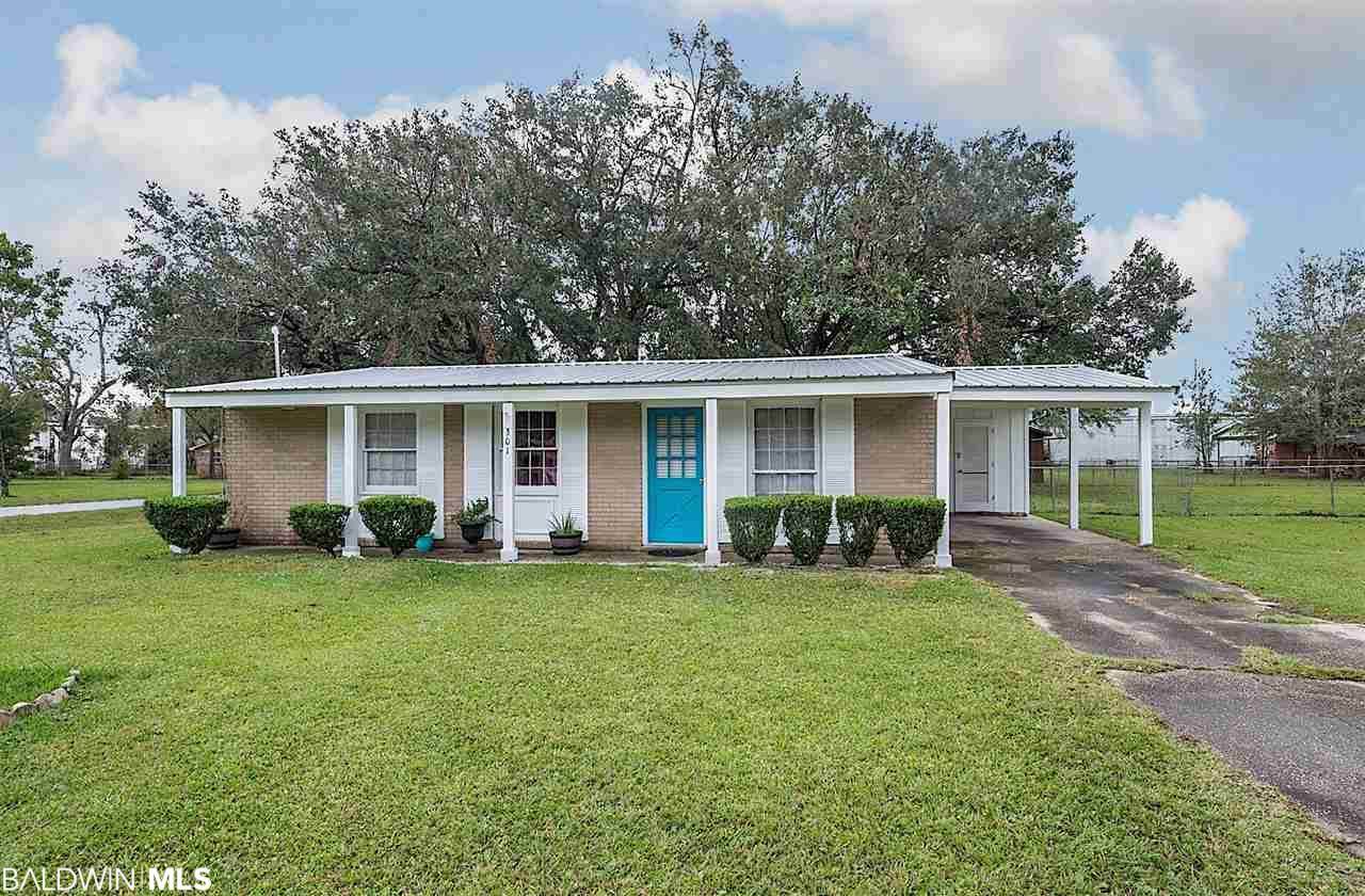 301 Hickory St - Photo 1