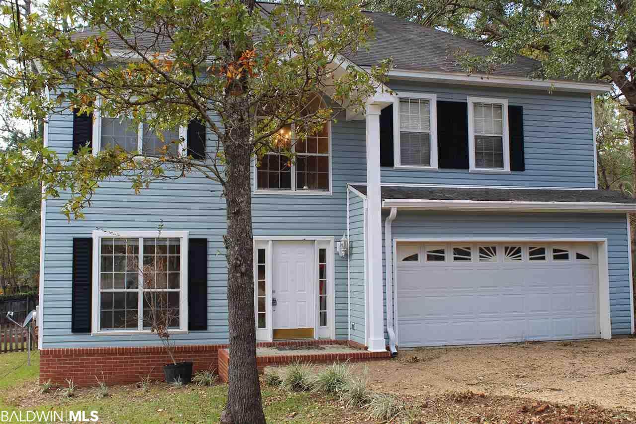 102 James Cir - Photo 1