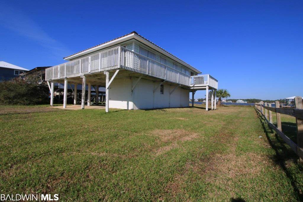 1472 Sandpiper Ln - Photo 1
