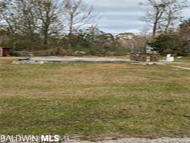 2492 Sayner Ave - Photo 1