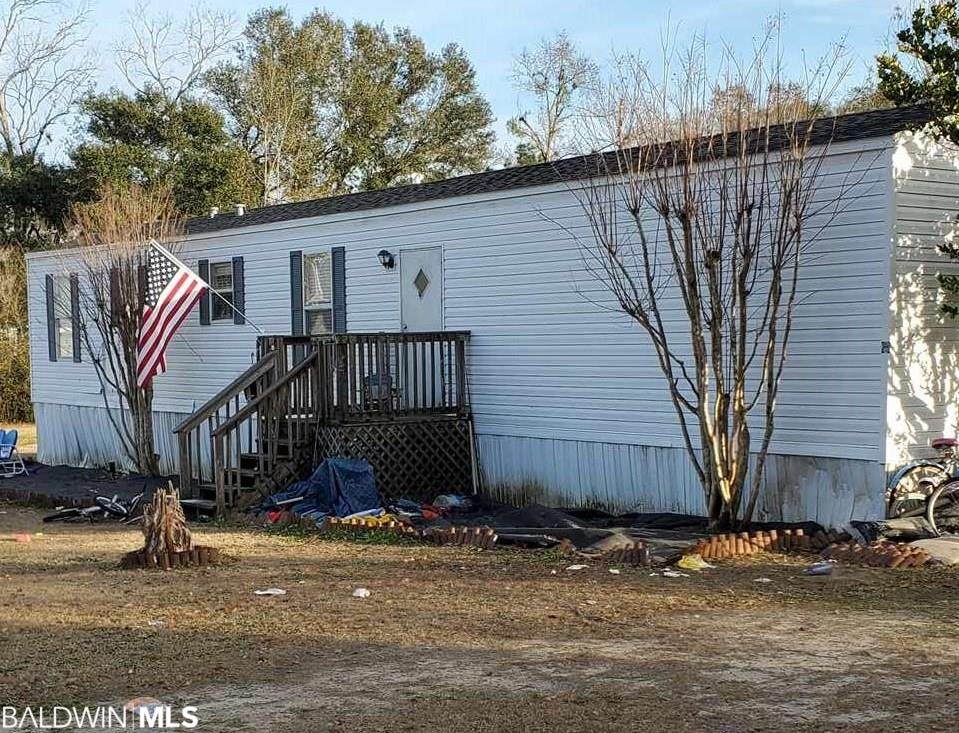 204 Lark Circle - Photo 1