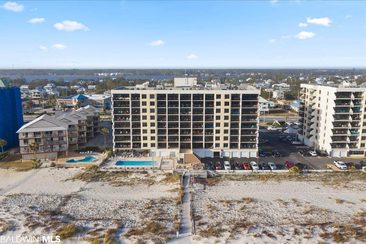407 Beach Blvd - Photo 1