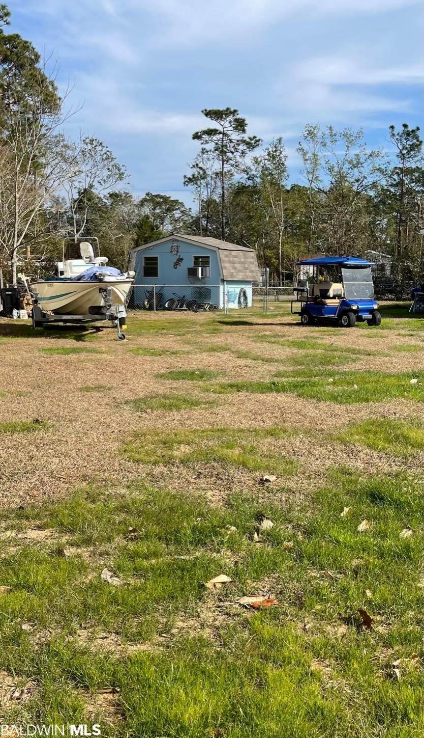 672 Escambia Loop - Photo 1
