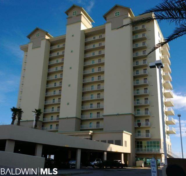 921 Beach Blvd - Photo 1