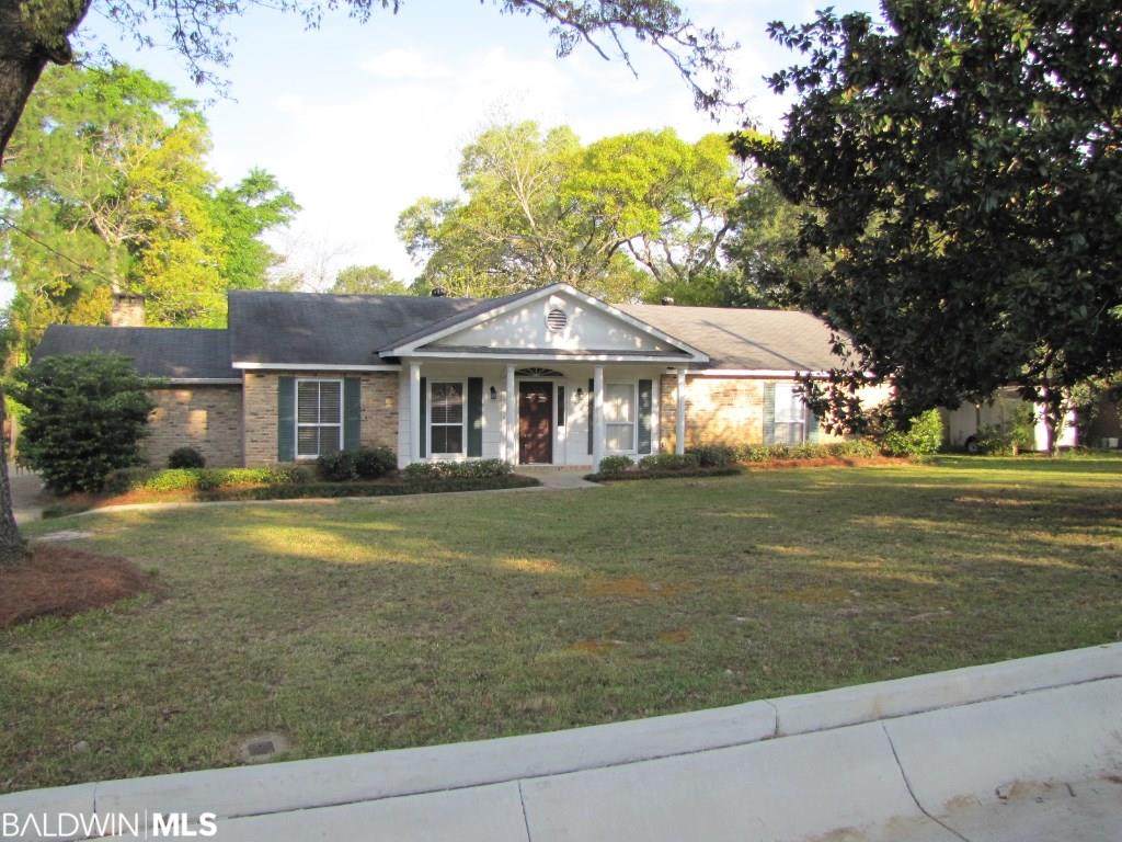 606 Southern Way - Photo 1