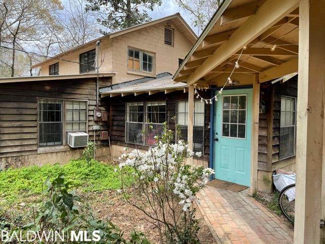 305 Miller Avenue - Photo 1