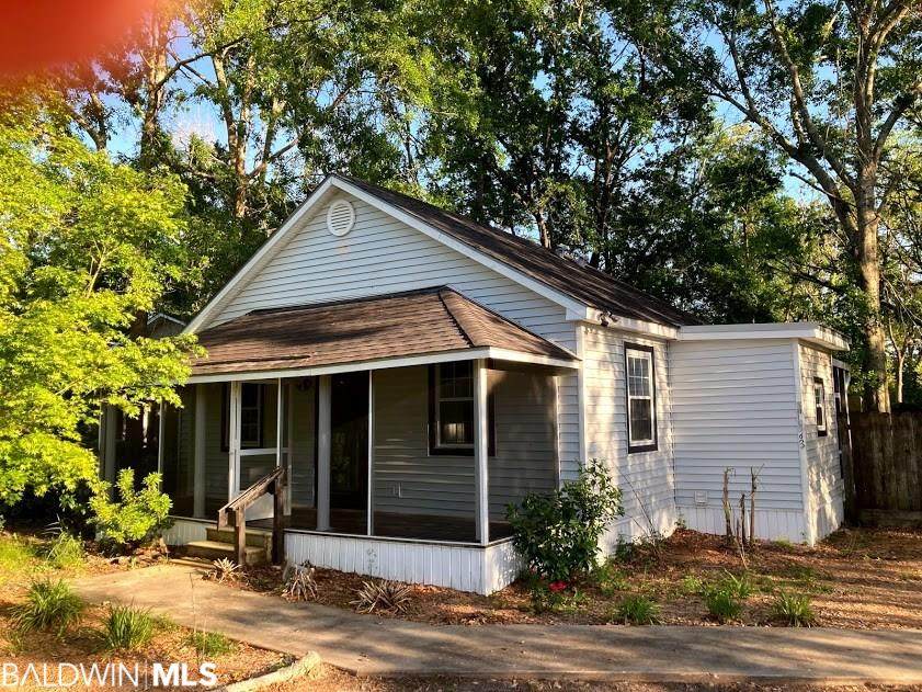 603 Orchid Av - Photo 1