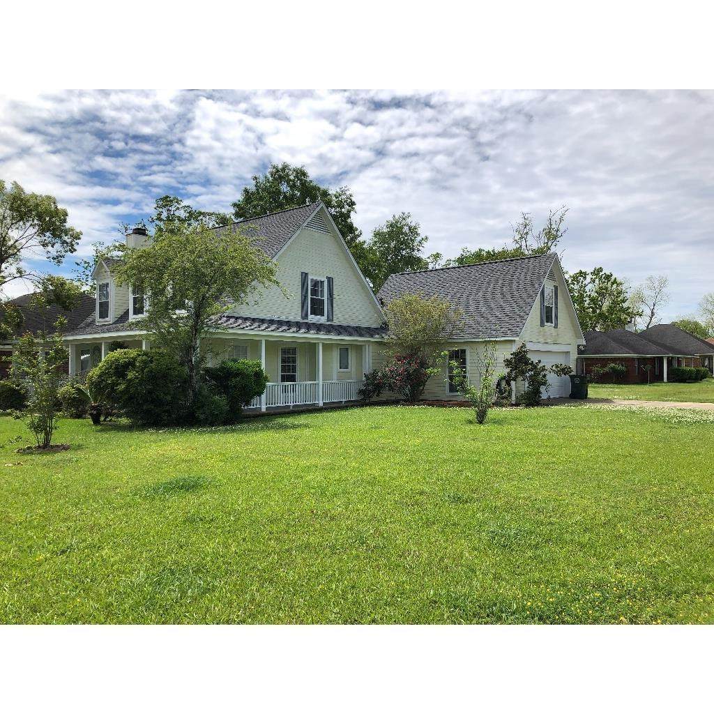 20550 Lowry Drive - Photo 1