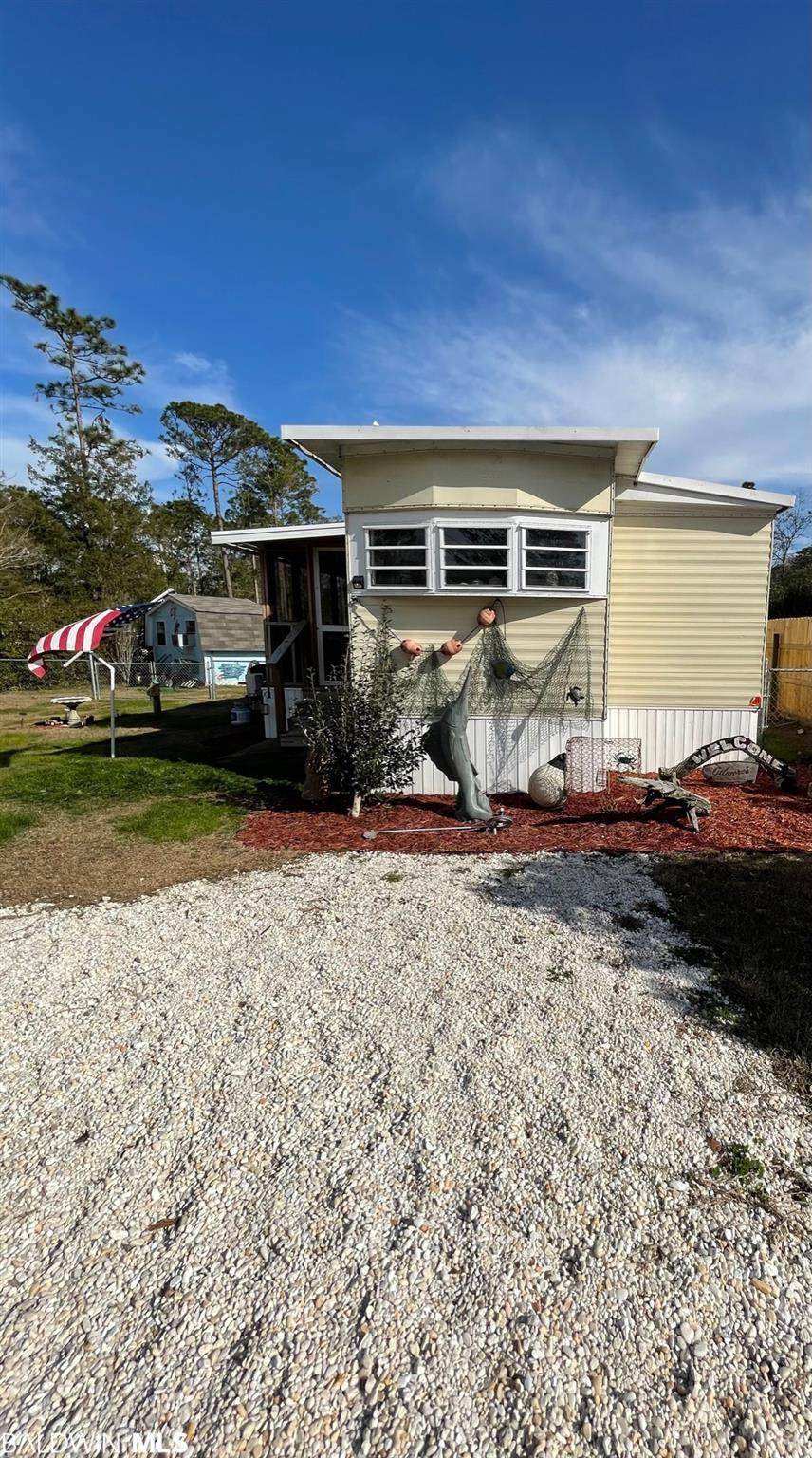 673 Escambia Loop - Photo 1