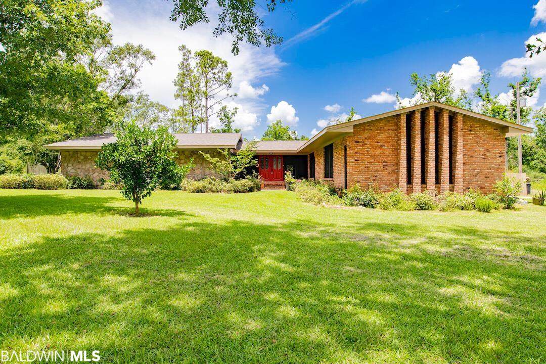 22121 Nelson Street - Photo 1