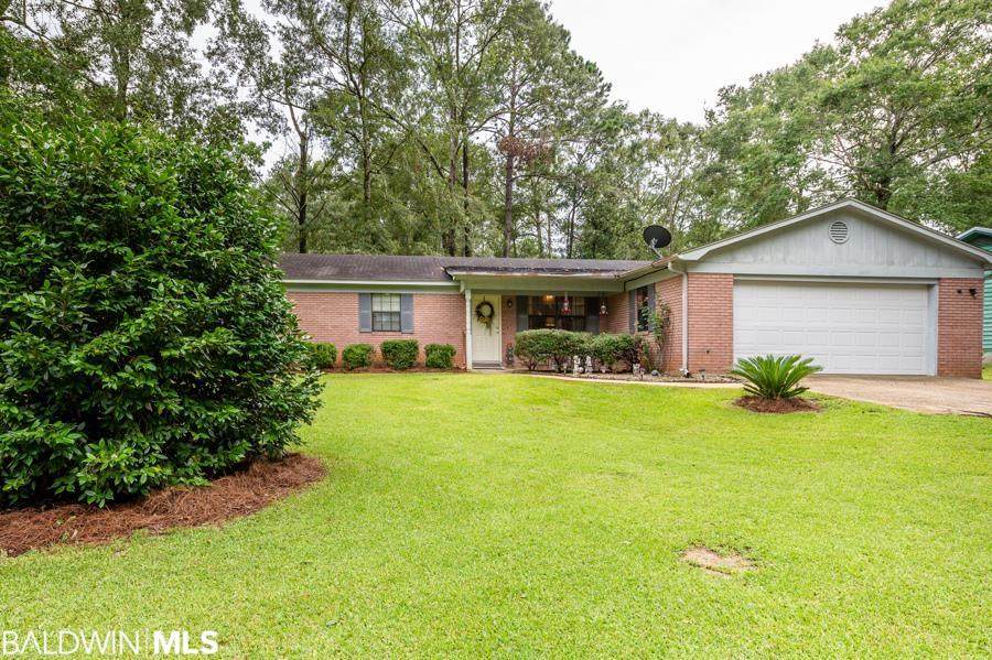 504 Lakeview Drive - Photo 1