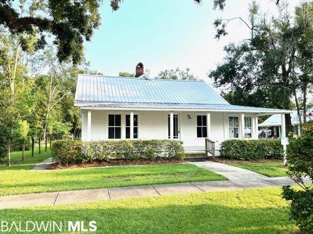 209 Orange Avenue - Photo 1
