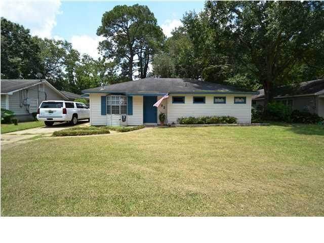 602 Farnell Lane - Photo 1