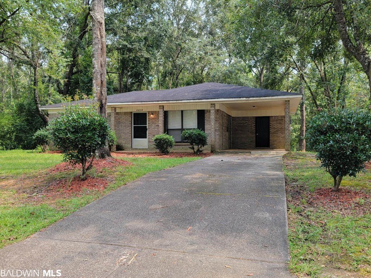 2605 Scarlet Drive - Photo 1