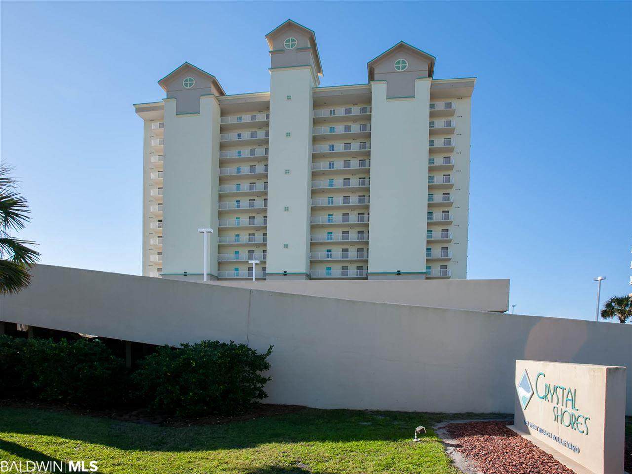 921 Beach Blvd - Photo 1