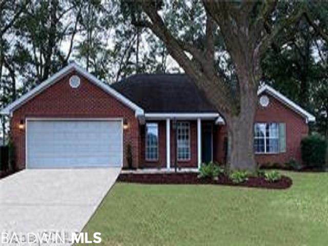 620 Lakeview Woods Drive - Photo 1