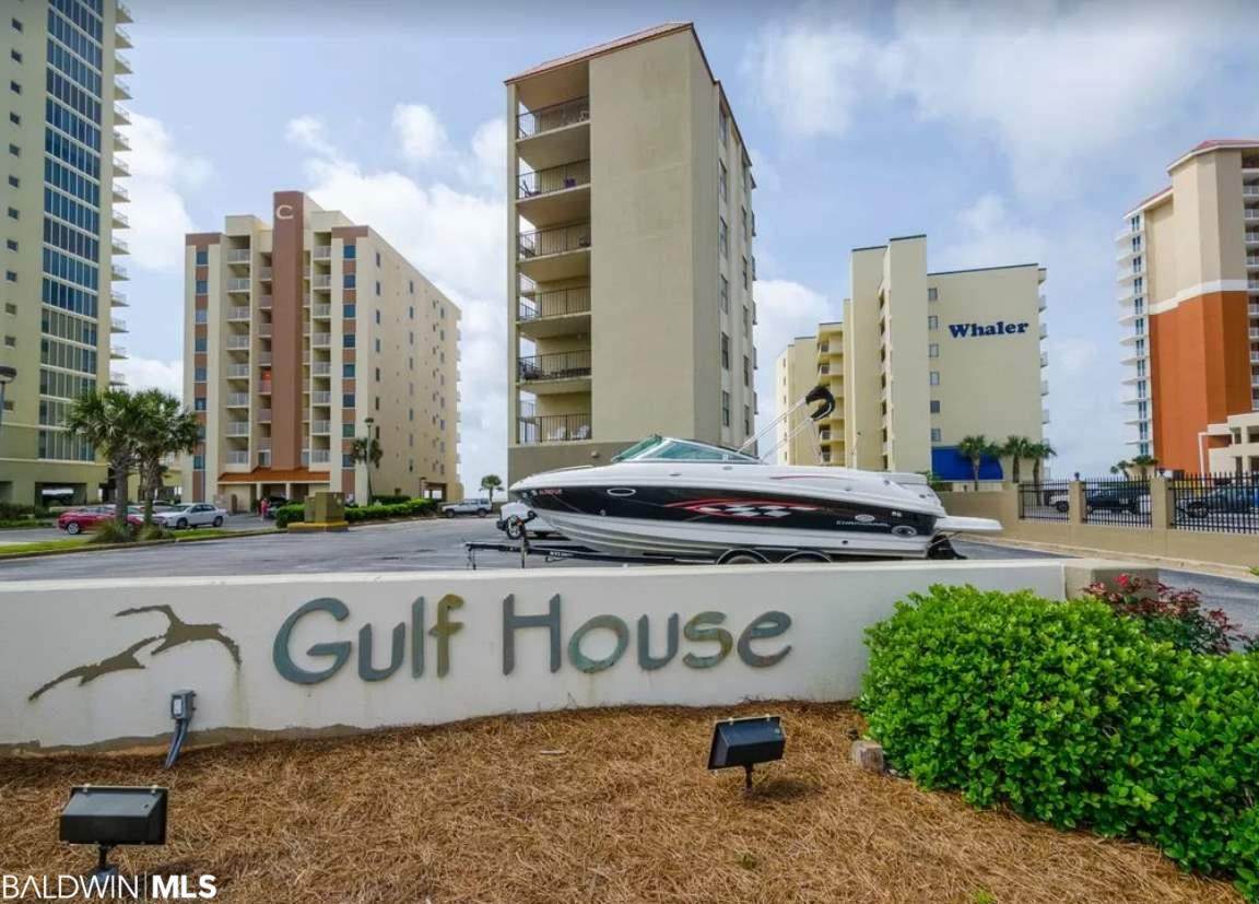511 Beach Blvd - Photo 1